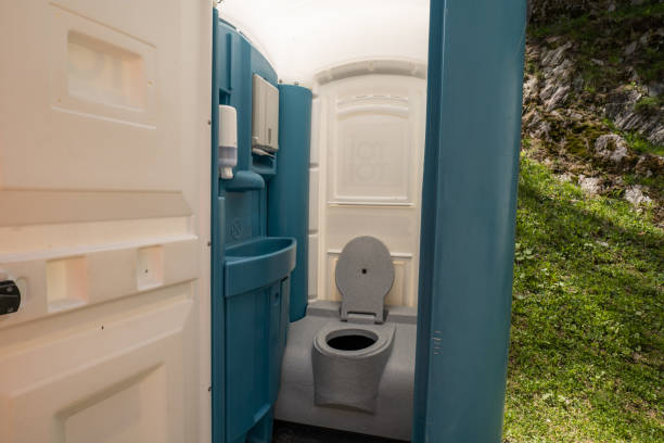 Best Luxury portable toilet rental  in Prosperity, WV